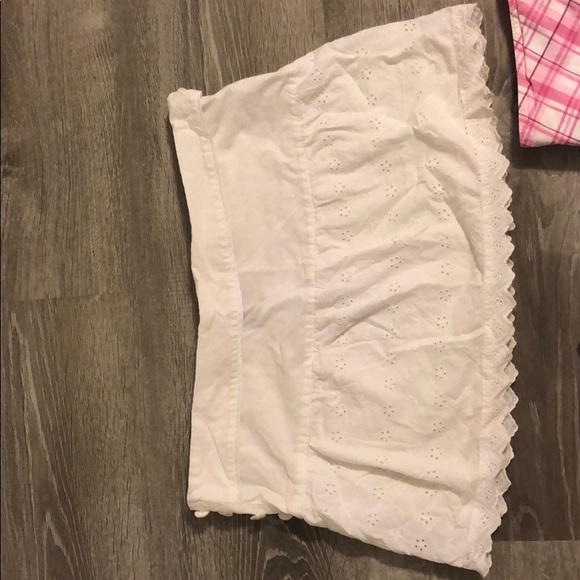 Mini skirts - Picture 7 of 7